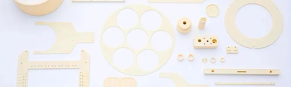 Wprowadzenie materiału aluminiowego