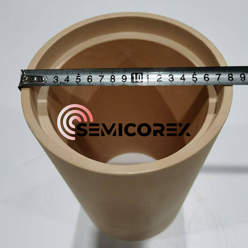 Rurki z topionego tlenku cyrkonu